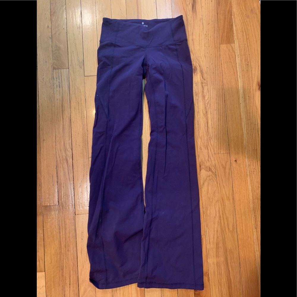ATHLETA PURPLE YOGA PANTS